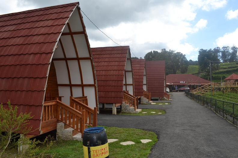 Villa Dusun Strawberry Walini